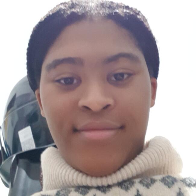 Babysitter in Rainham: Debbie