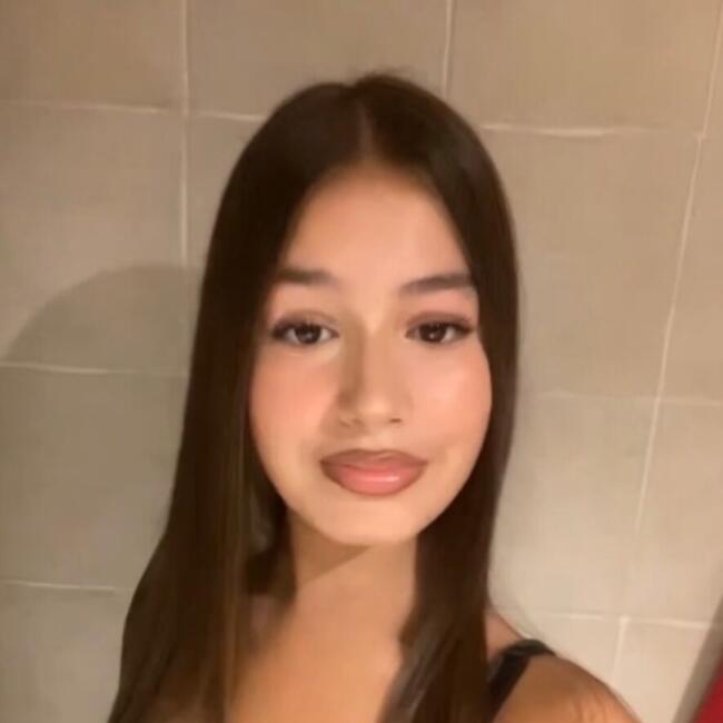 Babysitter in Sèvres: Clara