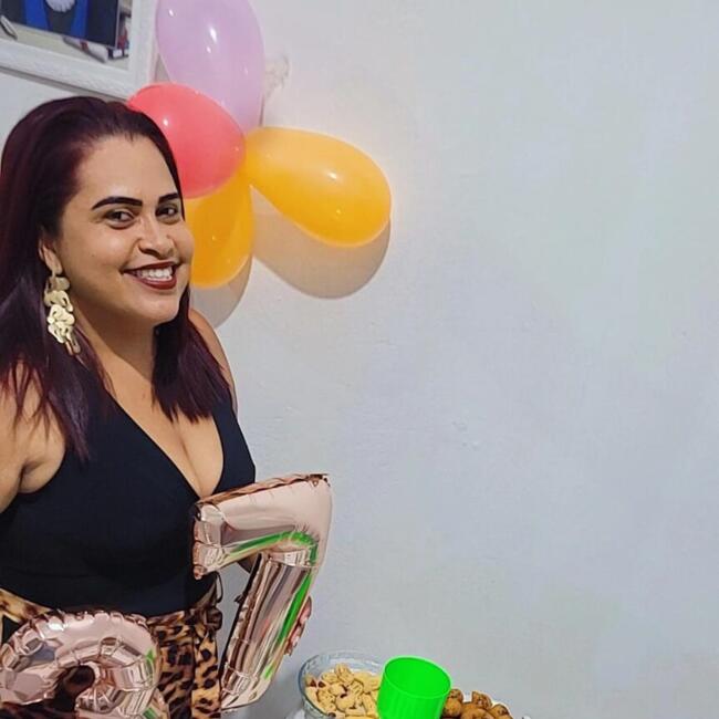 Babysitter in São Lourenço da Mata: Shirlainy carina