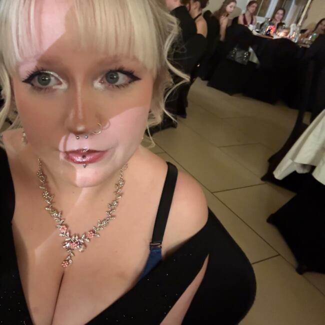 Opiekunka do dziecka w Jastrzębie-Zdrój: Julia