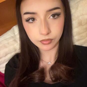 Babysitter in Graz: Jessi