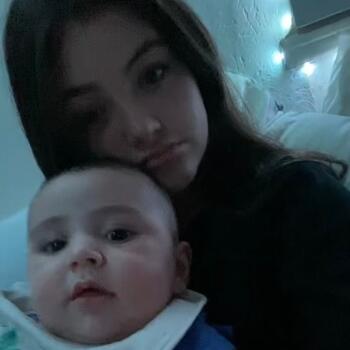Babysitter in Meudon: Cloe
