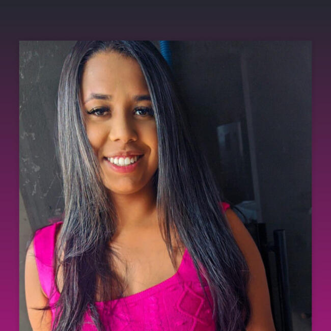 Babysitter in Planaltina: Thayná