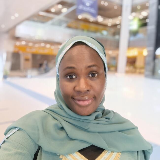 مربية أطفال في دبي: Dorcas