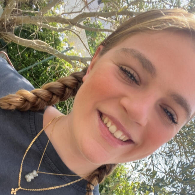 Babysitter in Ciboure: Camille