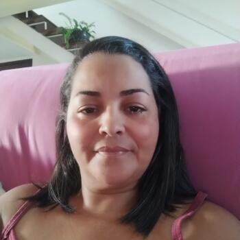 Babysitter Recife: Grace