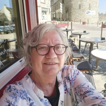 Babysitter in La Ferté-Macé: Béatrice
