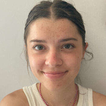 Babysitter in Angers: Emma