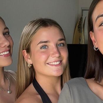 Babysitter in Newcastle: Madi