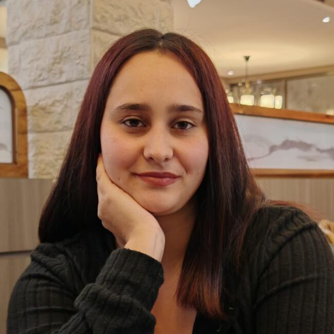 Babysitter in Chessenaz: GABRIELA