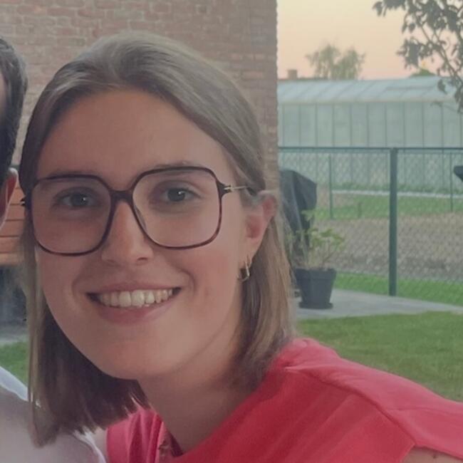 Babysitter in Deinze: Anna