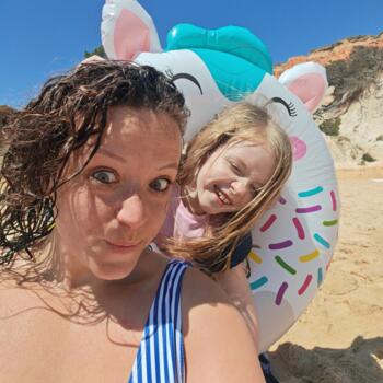Babysitting job in Albufeira: babysitting job Hannah