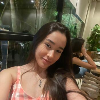 Babysitter in Palmas: Esther