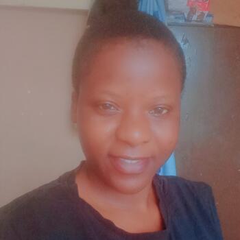 Babysitter in Centurion: Kudzai