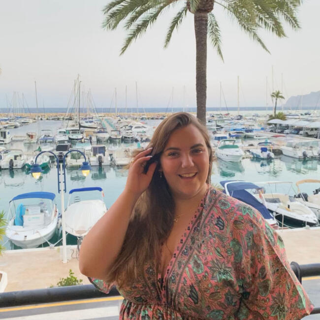 Babysitter in Kudelstaart: Mandy