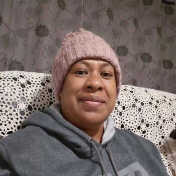 Babysitter Porirua: Olita