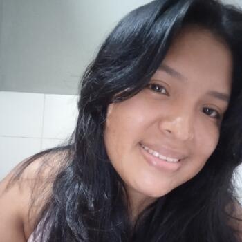 Babysitter in Panama-stad: Kaira