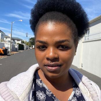 Babysitter in Cape Town: Shukulu