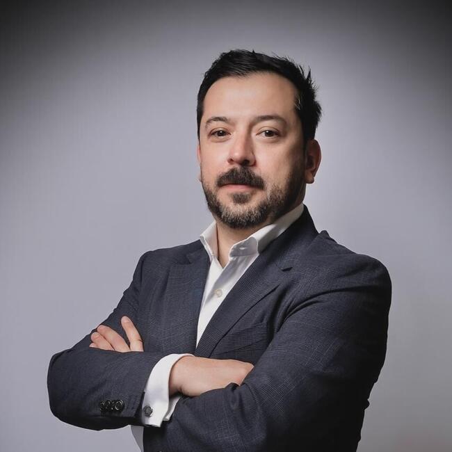 Babysitting job in Monterrey: Roberto