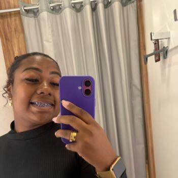 Babá São Gonçalo (São Gonçalo): Milena