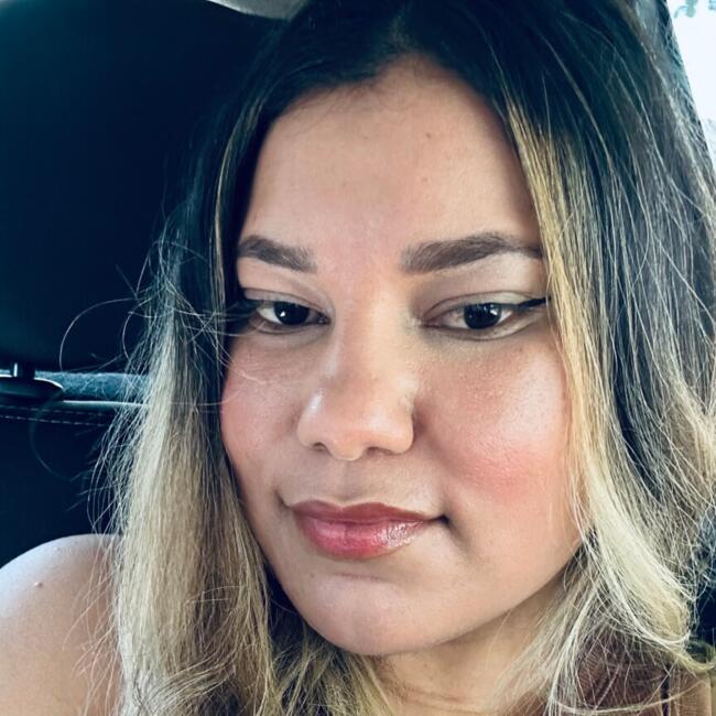 Babá em Londrina: Alessandra