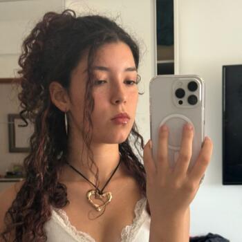 Babysitter em Montijo: Isabelly
