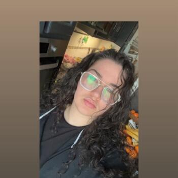Babysitter Pantin: Mounia