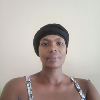 Nanny Soweto: Andile