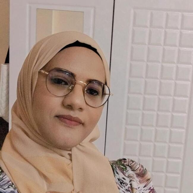 Babysitter in Sharjah city: Ruaa Warag