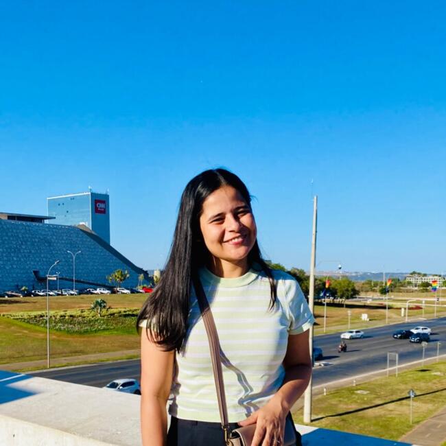 Babá em Brasília: Maria