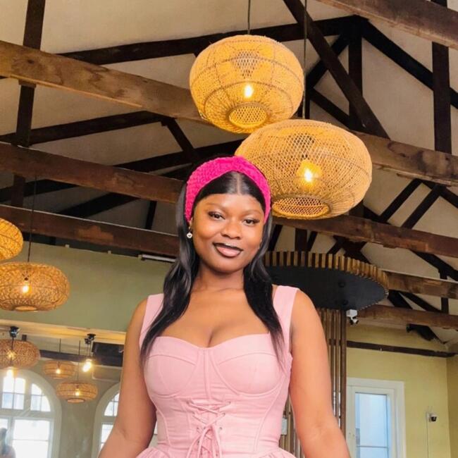 Babysitter in Bloemfontein: Sebina