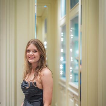 Babysitter Papakura: Sophia