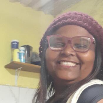 Babysitter Rio de Janeiro: Flavia