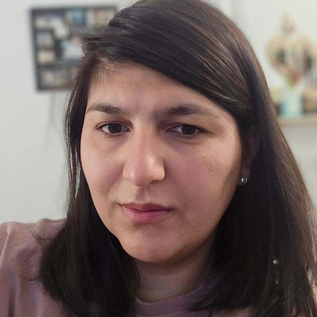 Δουλειά για babysitter στην περιοχή Κερατσίνι: ΒΑΣΩ