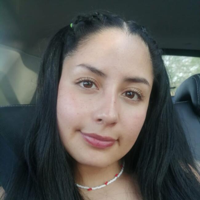 Babysitter in Cuenca: Evelyn