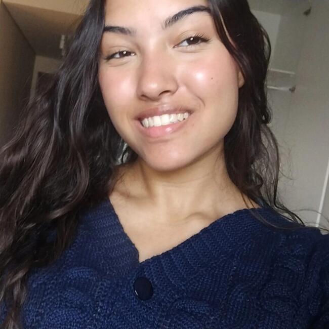 Babá em Praia Grande: Laura