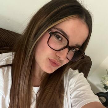 Babysitter in Albi: Camille