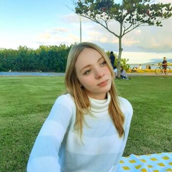 Babá em São José (São José): Yasmin Saucedo