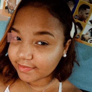 Babysitter in Santo Domingo Este: Janellys