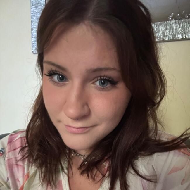 Babysitter a Verbania: Nicole