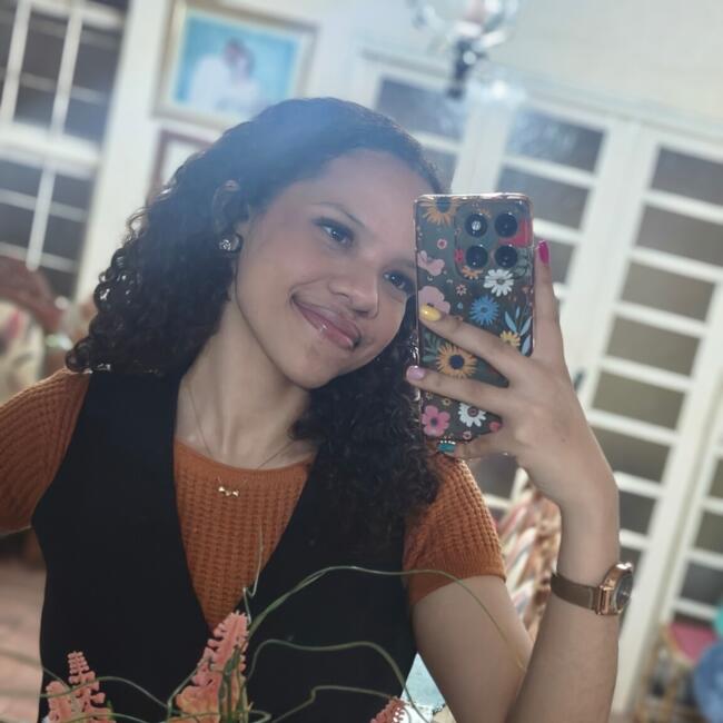 Babysitter in Limeira: Thainá