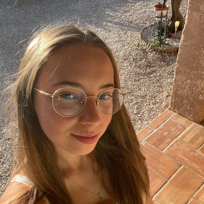 Babysitter in Massy: Anna