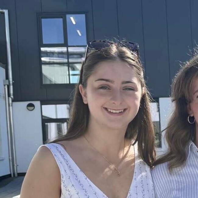 Babysitter em Wexford: Ciara