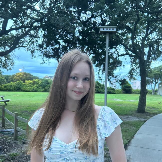 Babysitter in Boonsboro: Elizabeth