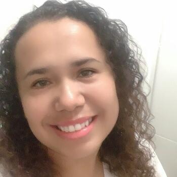 Babysitter in Campinas: Leide daiane