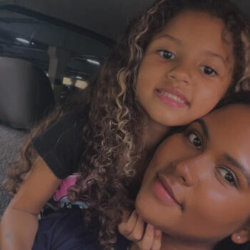 Babysitter in Campinas: Tia Bia