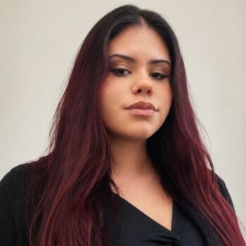 Babysitter in Curitiba: Lara