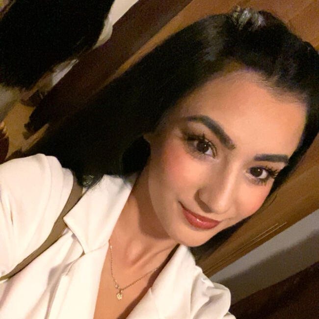 Babysitter in Oradea: Maria