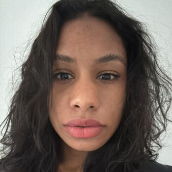 Babá São José dos Campos: Bárbara Oliveira 