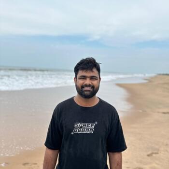 माता-पिता हैदराबाद: VamshiKrishna